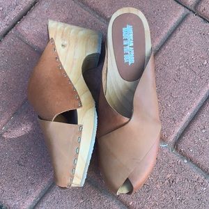 American Apparel wood bottom sandal clog leather